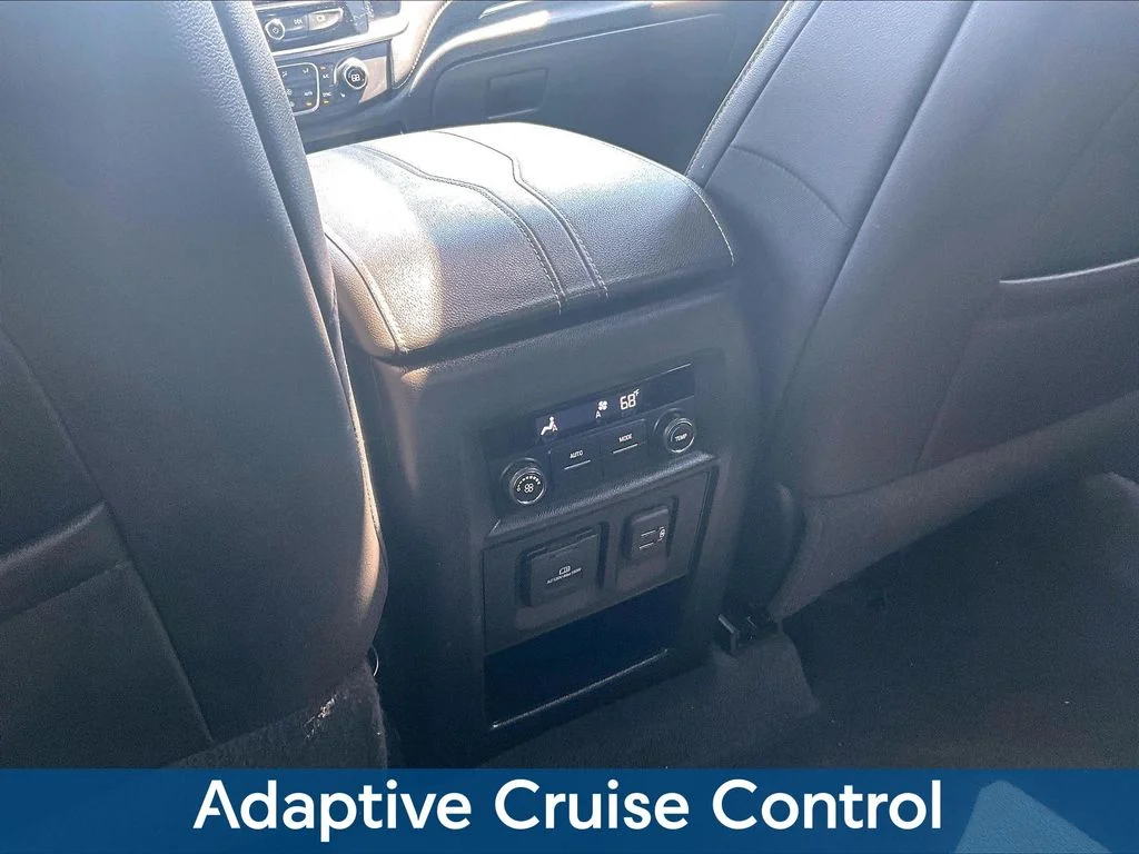 Used 2023 Blue Chevrolet LT Leather image 13
