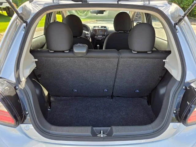 Used 2024 Gray Mitsubishi ES image 18