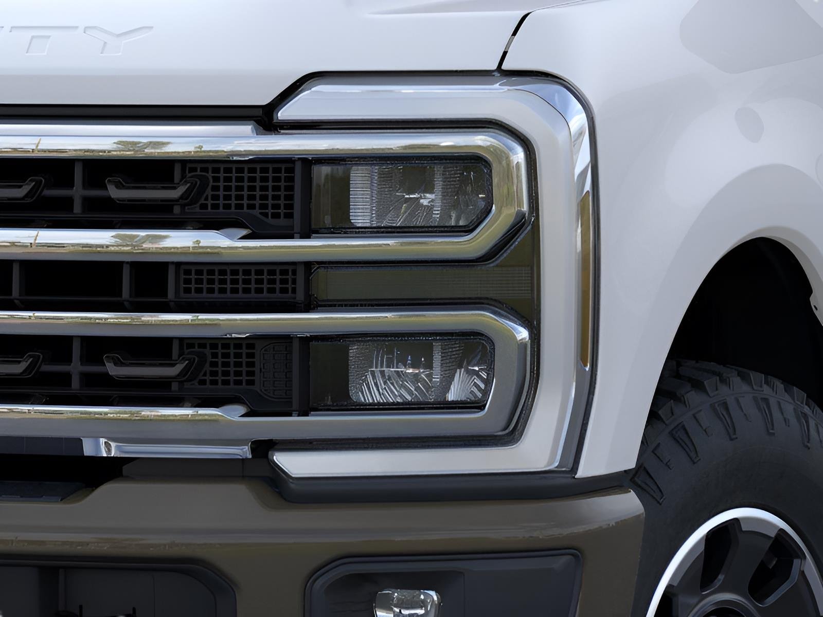 New 2026 Star White Metallic Tri-Coat Ford F-250® King Ranch® image 18