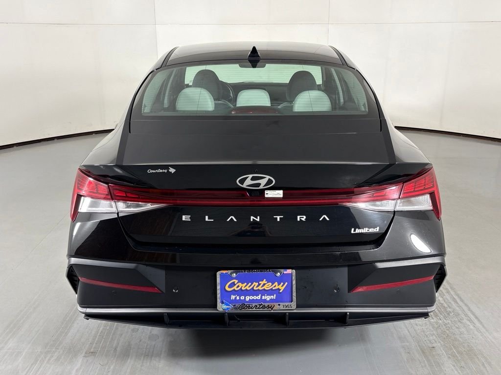 Used 2024 Black Hyundai Limited image 7