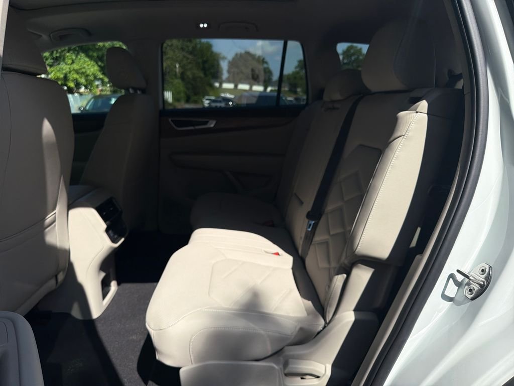 New 2026  Volkswagen SE w/Technology image 24