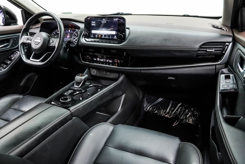 Used 2023 Black Nissan SL image 23