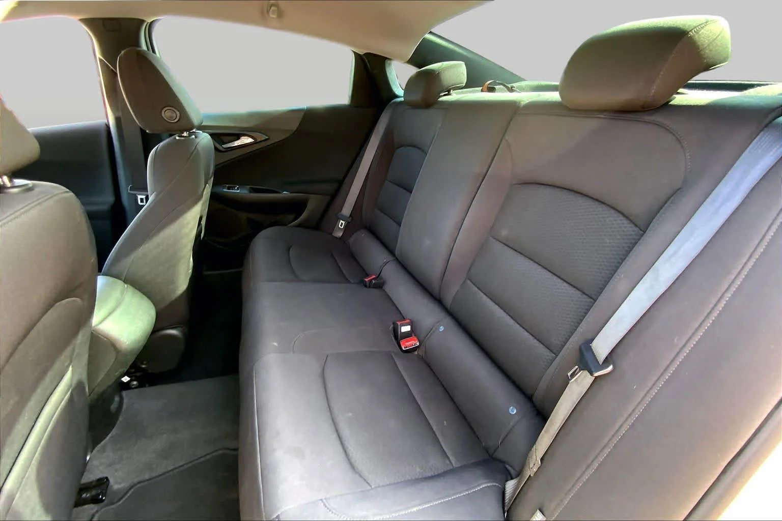 Used 2021 Silver Ice Metallic Chevrolet LS image 19