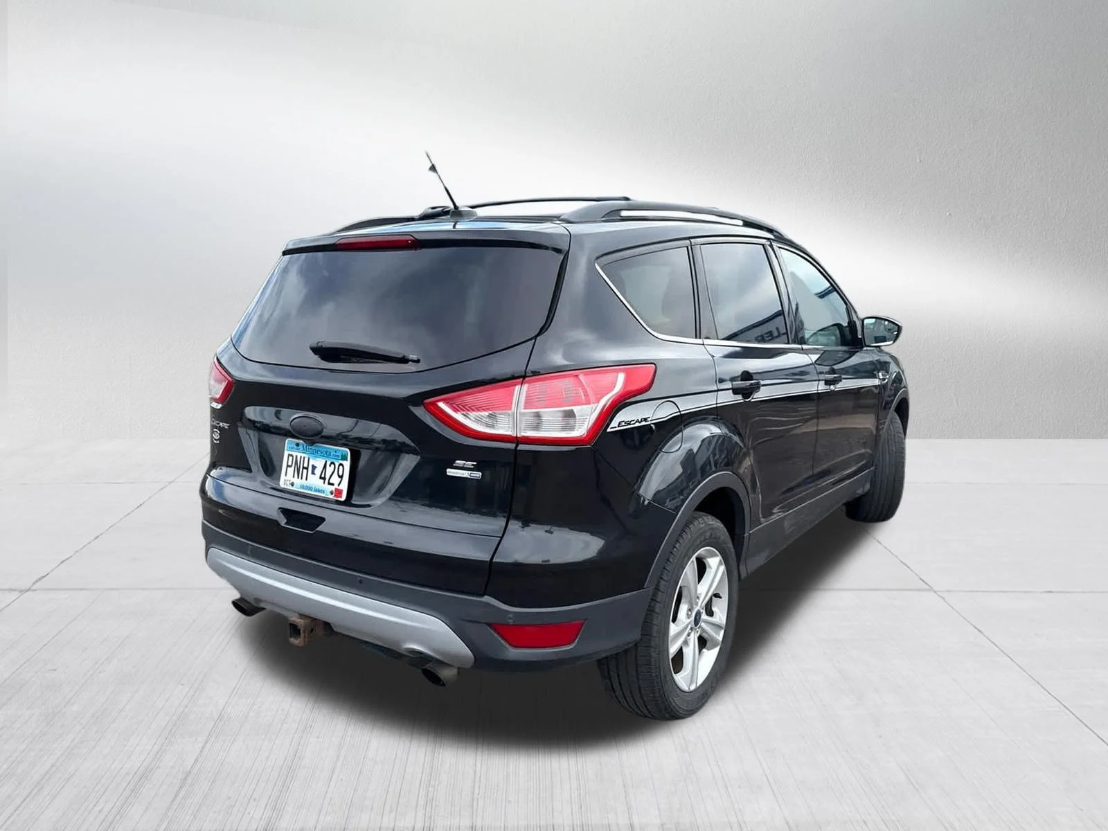 Used 2014 Tuxedo Black Ford SE image 6