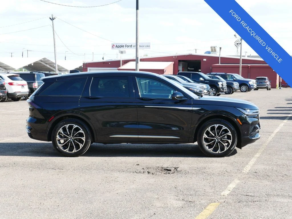 Used 2024 Lincoln Nautilus Reserve with VIN 5LMPJ8K43RJ794390 for sale in White Bear Lake, Minnesota