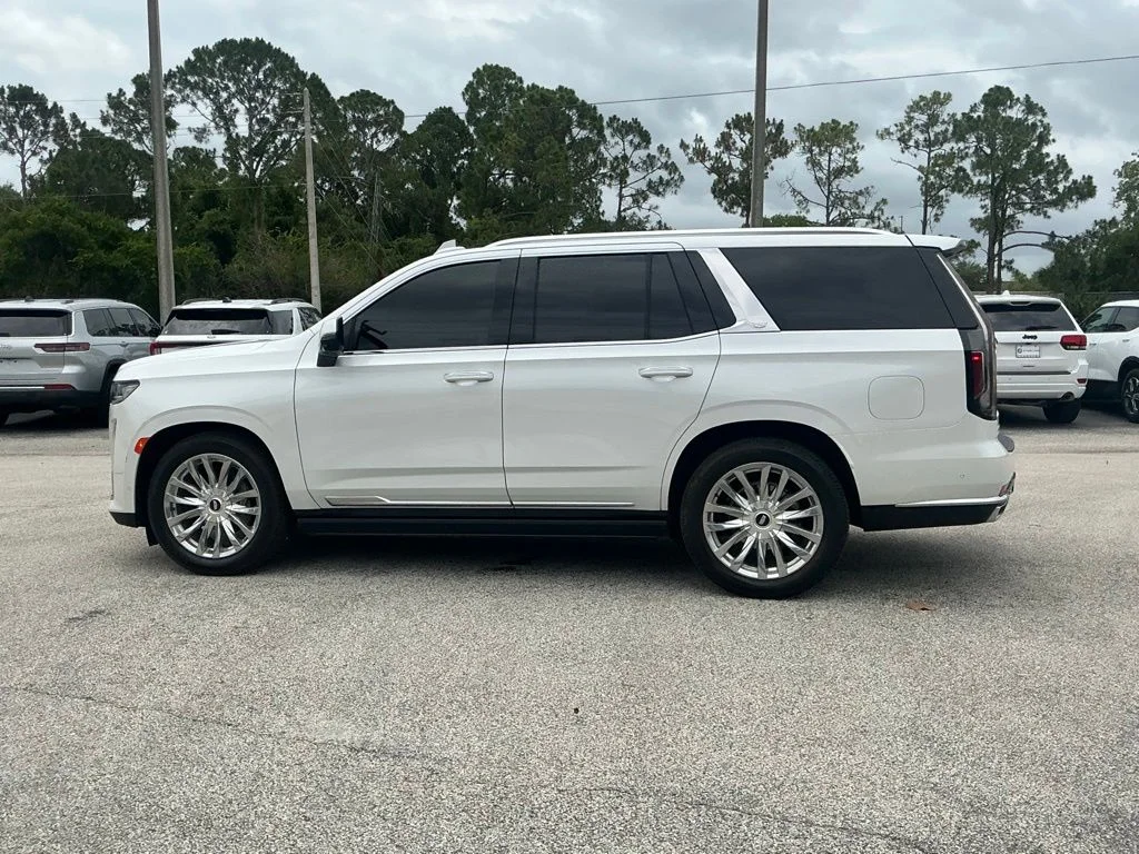 Used 2023 White Cadillac Premium Luxury image 6