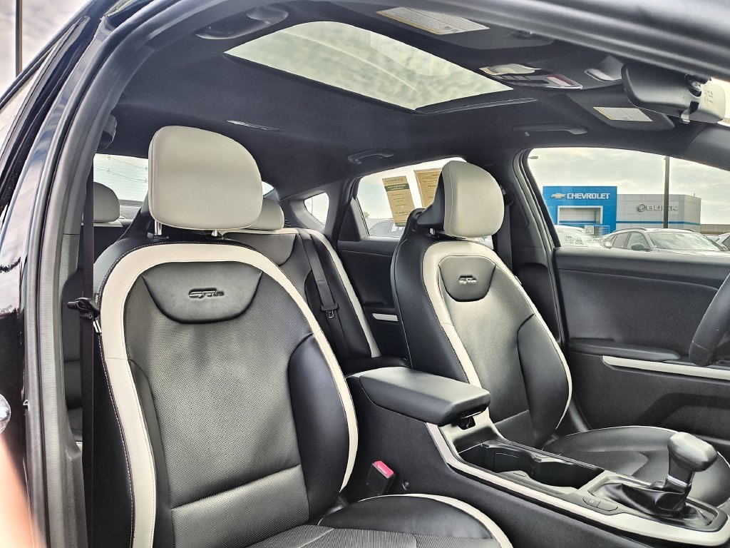 Used 2025 Black Kia GT-Line image 27