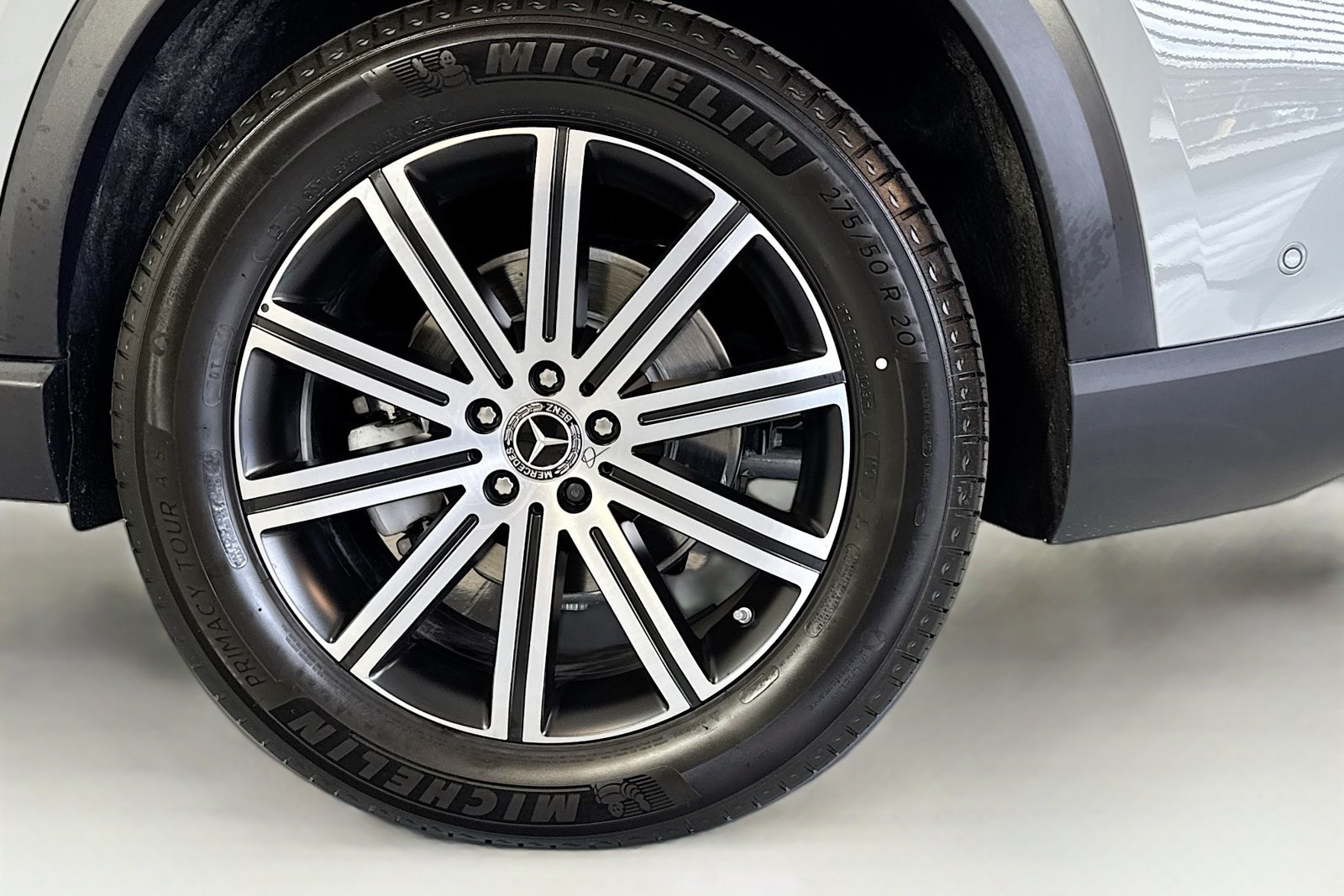 New 2026 MANUFAKTUR Alpine Grey Mercedes-Benz GLE 350 image 29