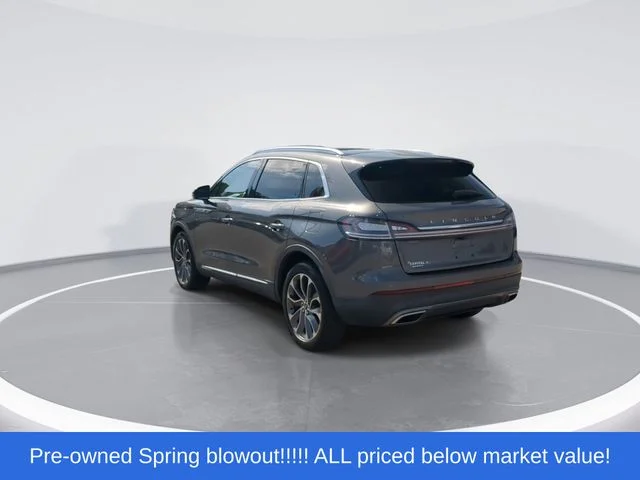 Used 2022 Gray Lincoln Reserve image 6