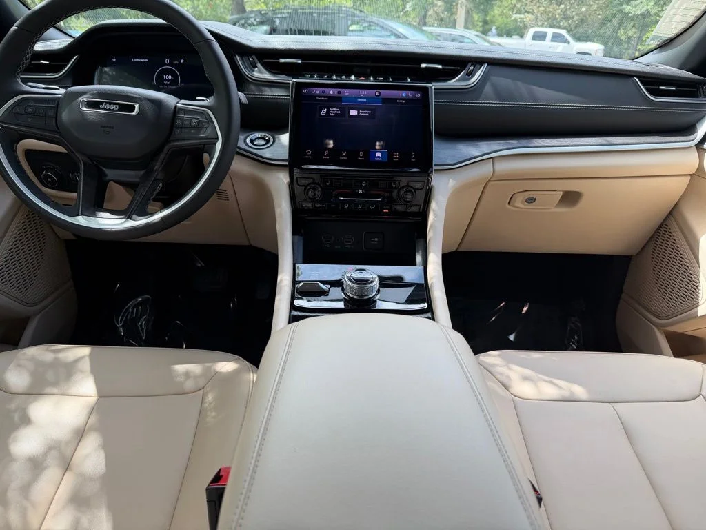 2025 Jeep Grand Cherokee L Limited - Photo 14