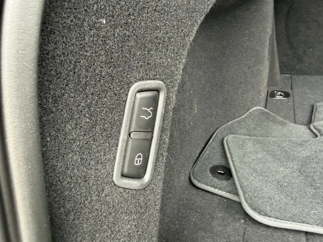 Used 2022 Grigio Maratea Metallic Maserati GT ~ Gt Sport Package & Driver Assistance Pack !! image 21