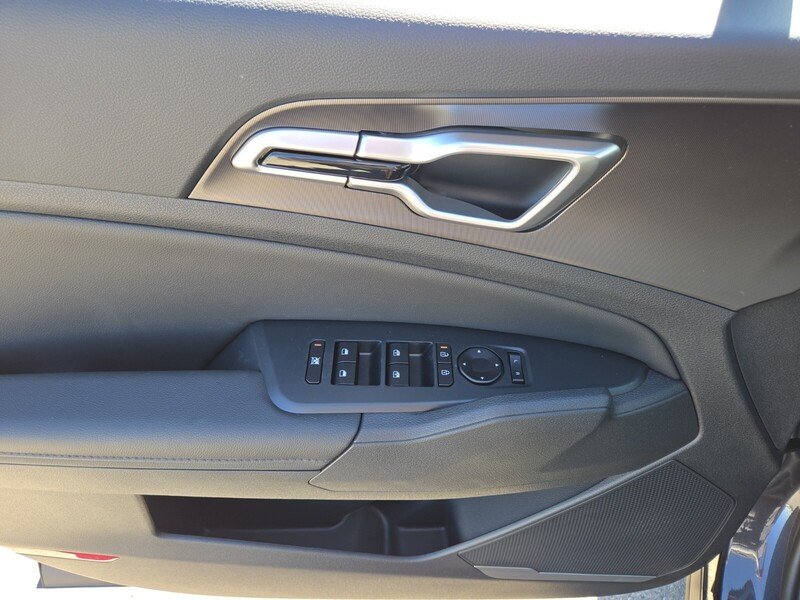 New 2026 Panthera Metal Kia EX image 9