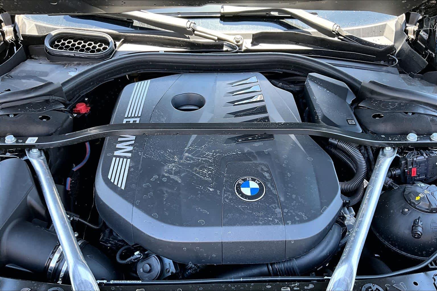 New 2026 Black Sapphire Metallic BMW 740i xDrive image 16