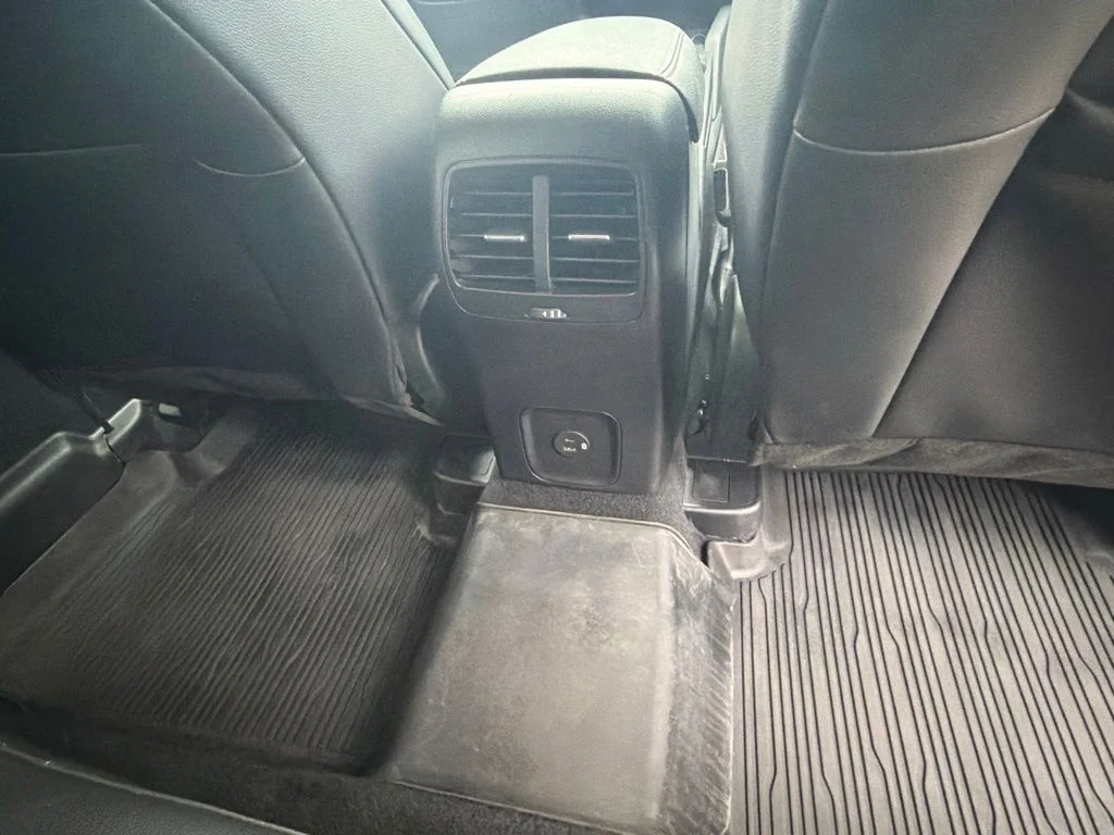 Used 2020 White Ford SEL image 44