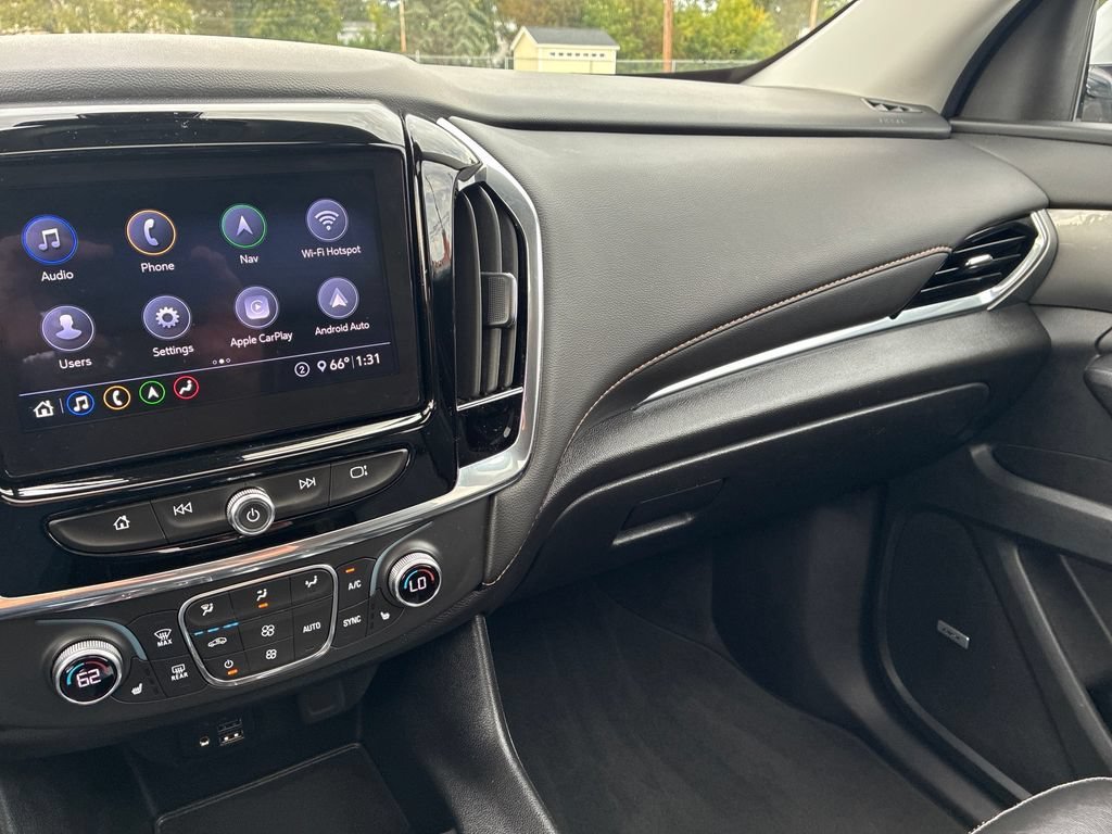 Used 2020 SILVER ICE METALLIC Chevrolet LT Leather image 22