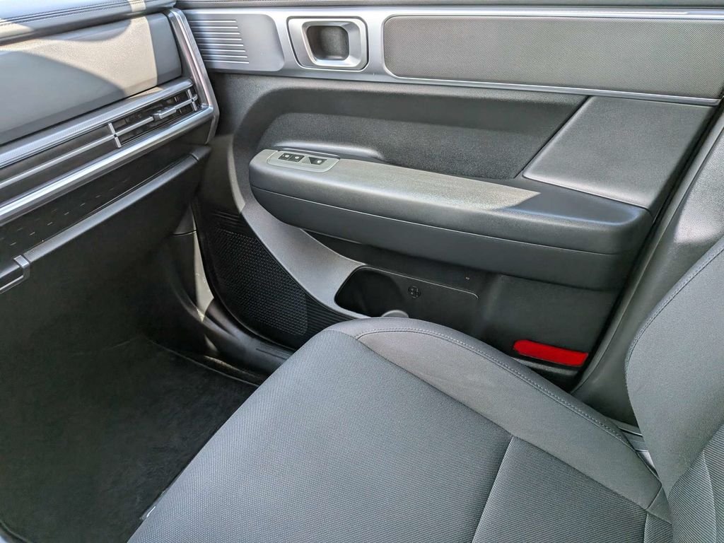 Used 2025 Gray Hyundai SE image 19