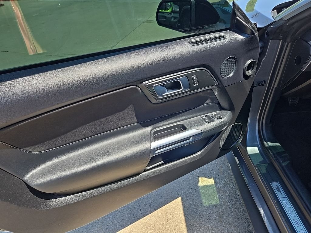 Used 2022 Gray Ford GT image 81