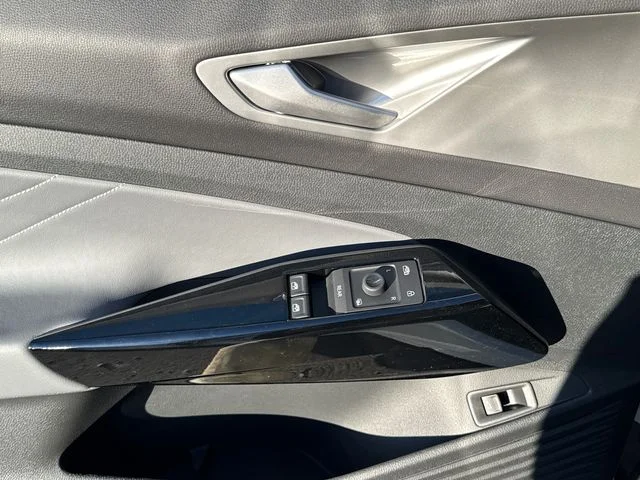 2026 Volkswagen ID.4 PRO S - Photo 39