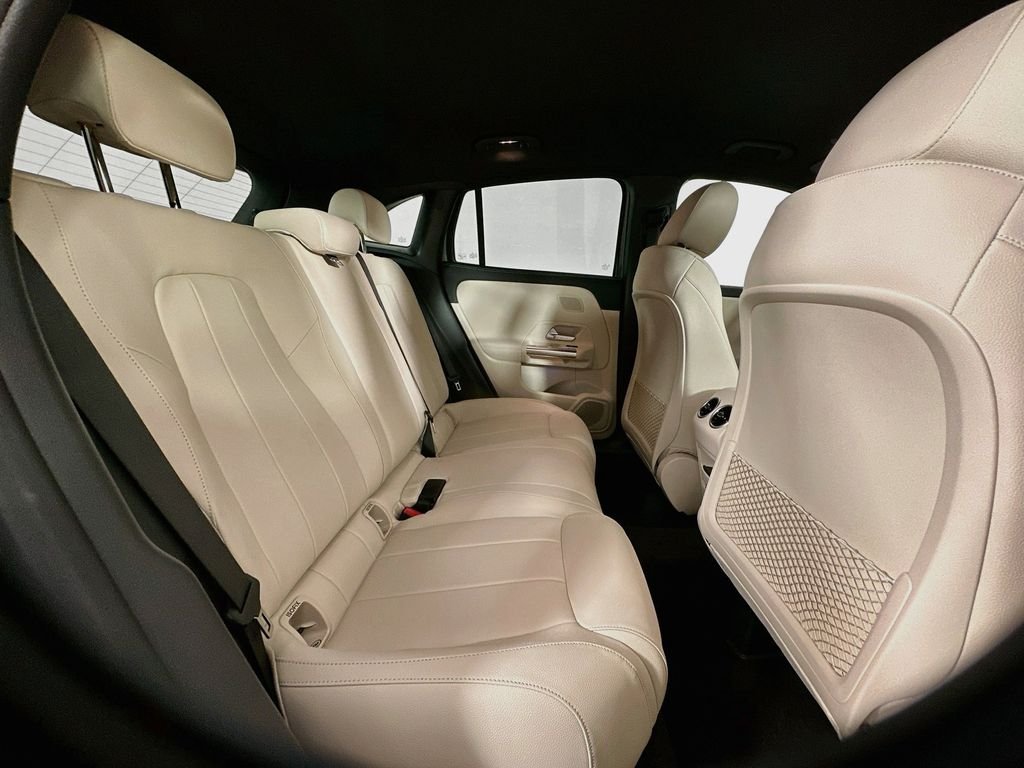 New 2026 Mountain Grey Metallic Mercedes-Benz GLA 250 image 26