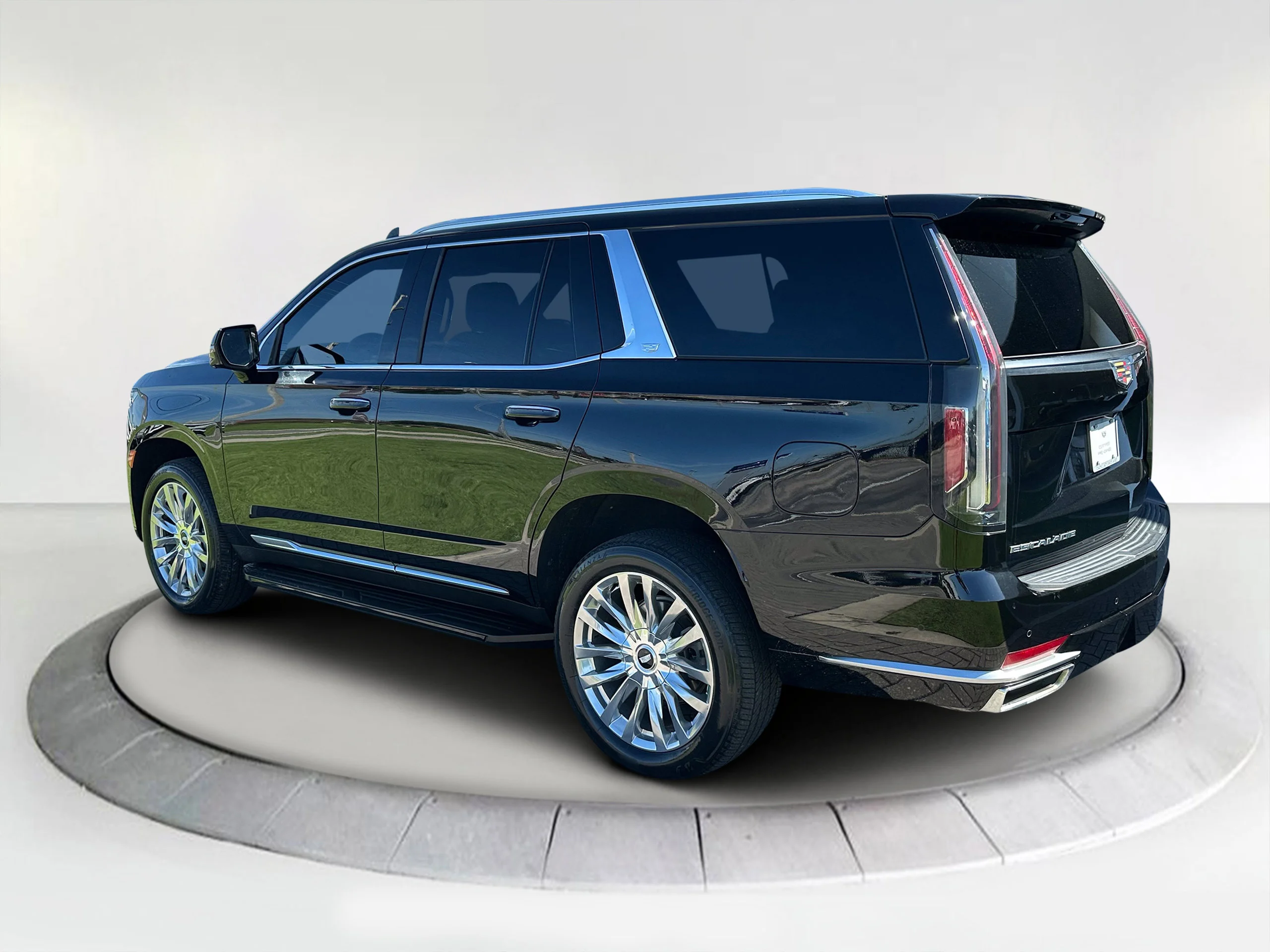 Used 2023 Black Raven Cadillac 4WD Premium Luxury image 4