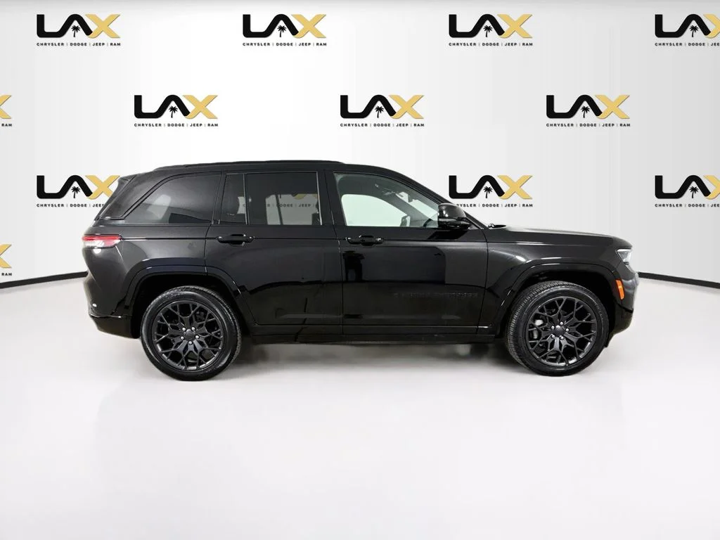Used 2025 Black Jeep Summit image 8