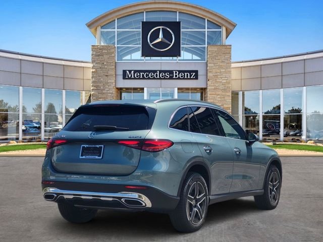 New 2026 Verde Silver Metallic Mercedes-Benz GLC 300 image 4