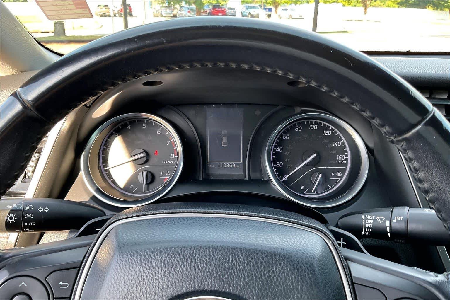 Used 2018 Ruby Flare Pearl Toyota SE image 25