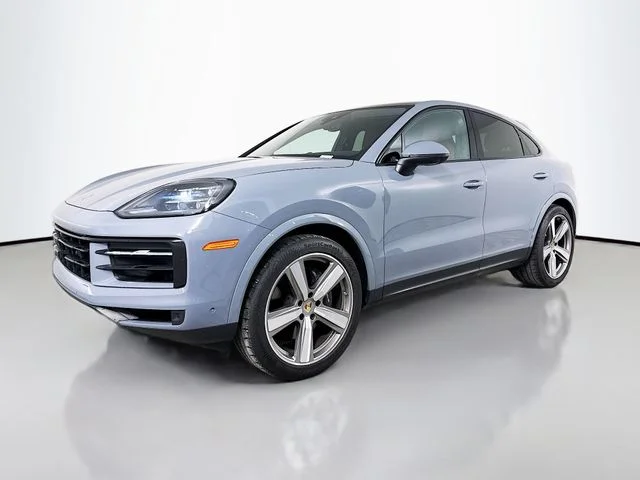 2024 Porsche Cayenne -'s photo
