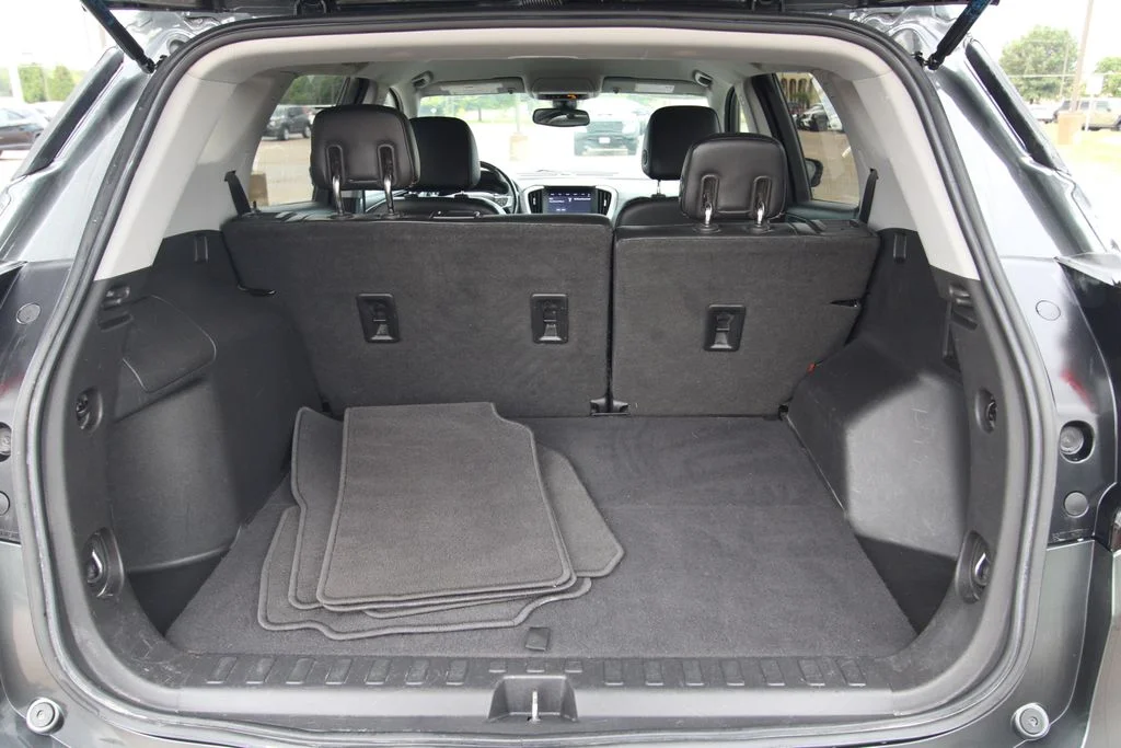 Used 2020 Gray GMC SLT image 14