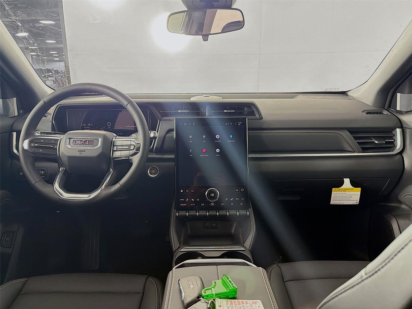 New 2027 Sterling Metallic GMC AWD Elevation image 27