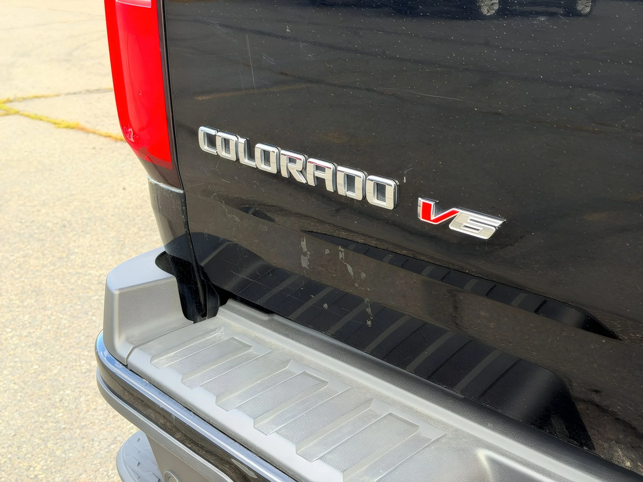 2020 Chevrolet Colorado LT - Photo 10