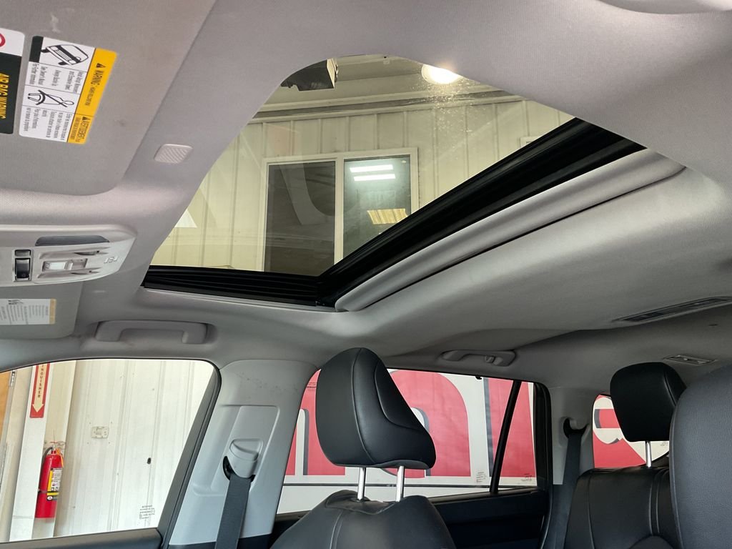 Used 2022 Gray Toyota XLE image 30