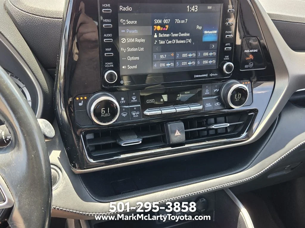 Used 2021 Black Toyota XLE image 19
