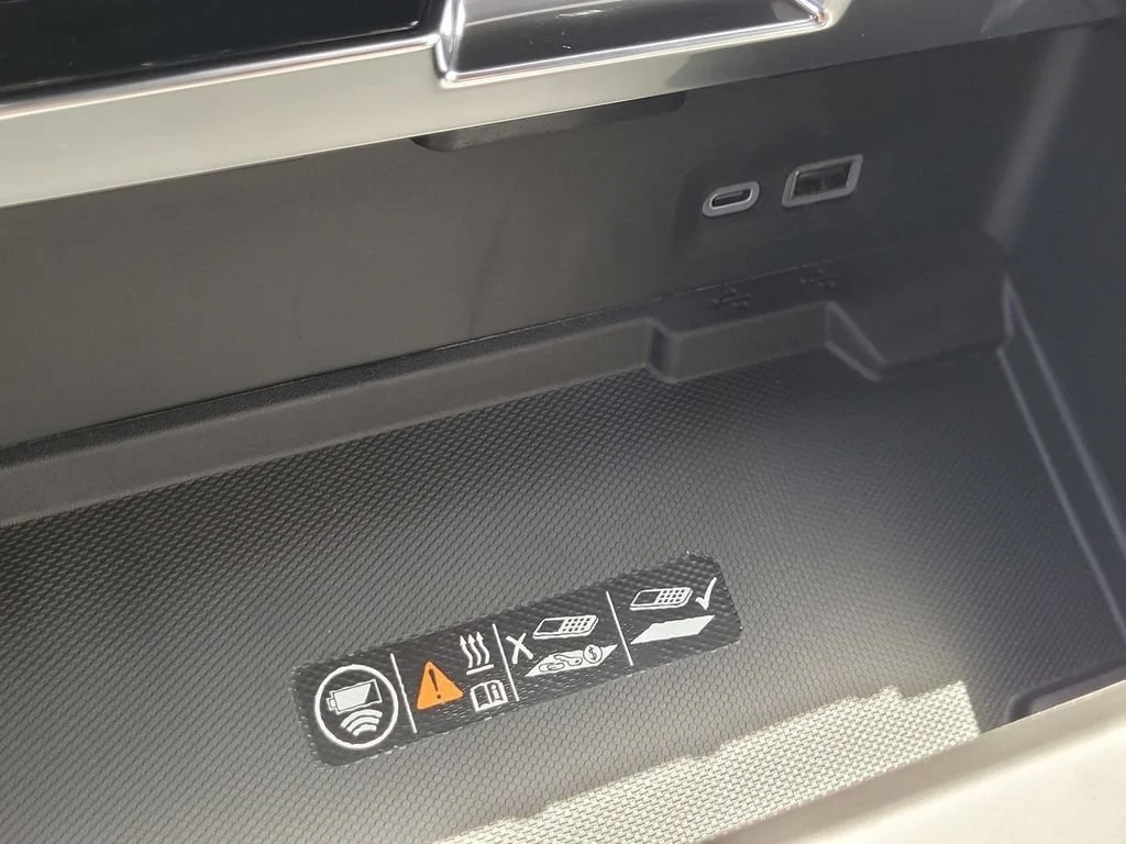 2026 GMC Yukon XL Denali - Photo 19