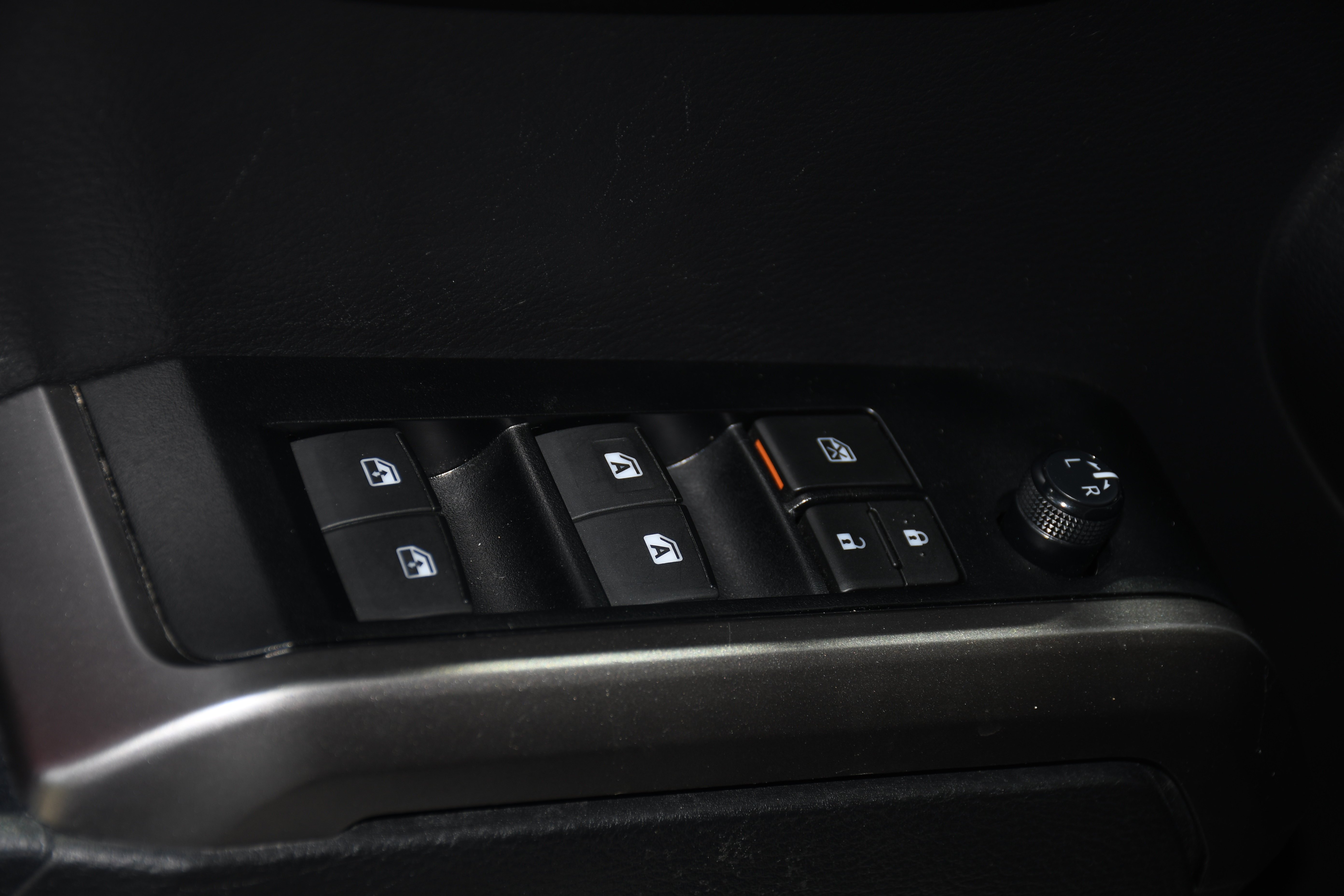 Used 2023 White Toyota SR5 image 10