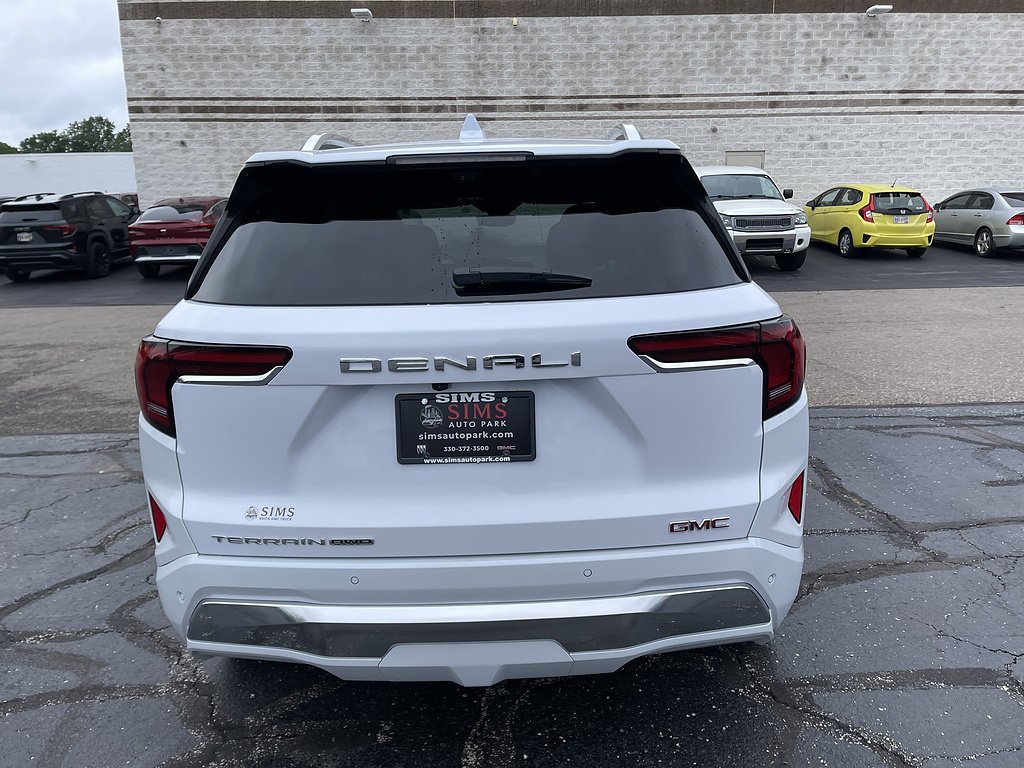2026 GMC Terrain Denali - Photo 7