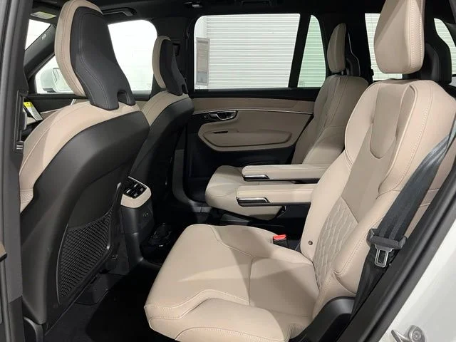 New 2026 Crystal White Volvo Plus image 20