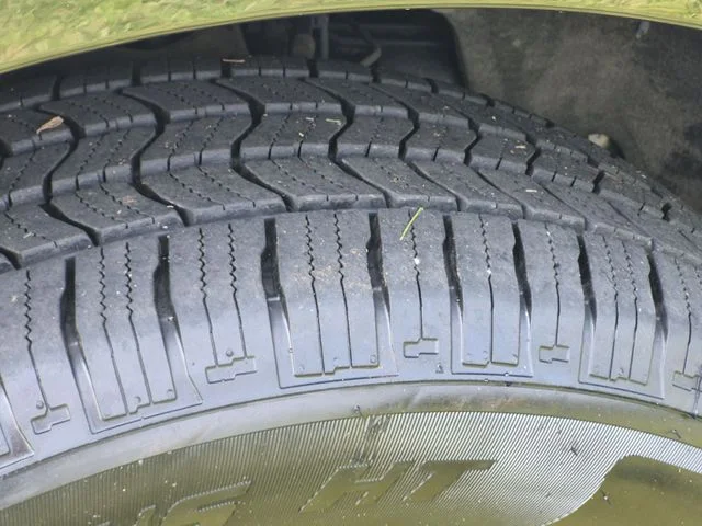 Used 2020 Black Ford Limited image 18