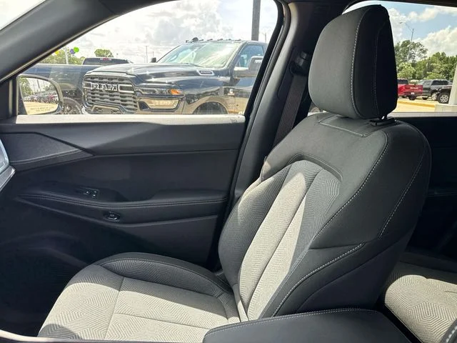 New 2026 Diamond Black Crystal Pearl-Coat Exterior Paint Jeep Laredo image 17
