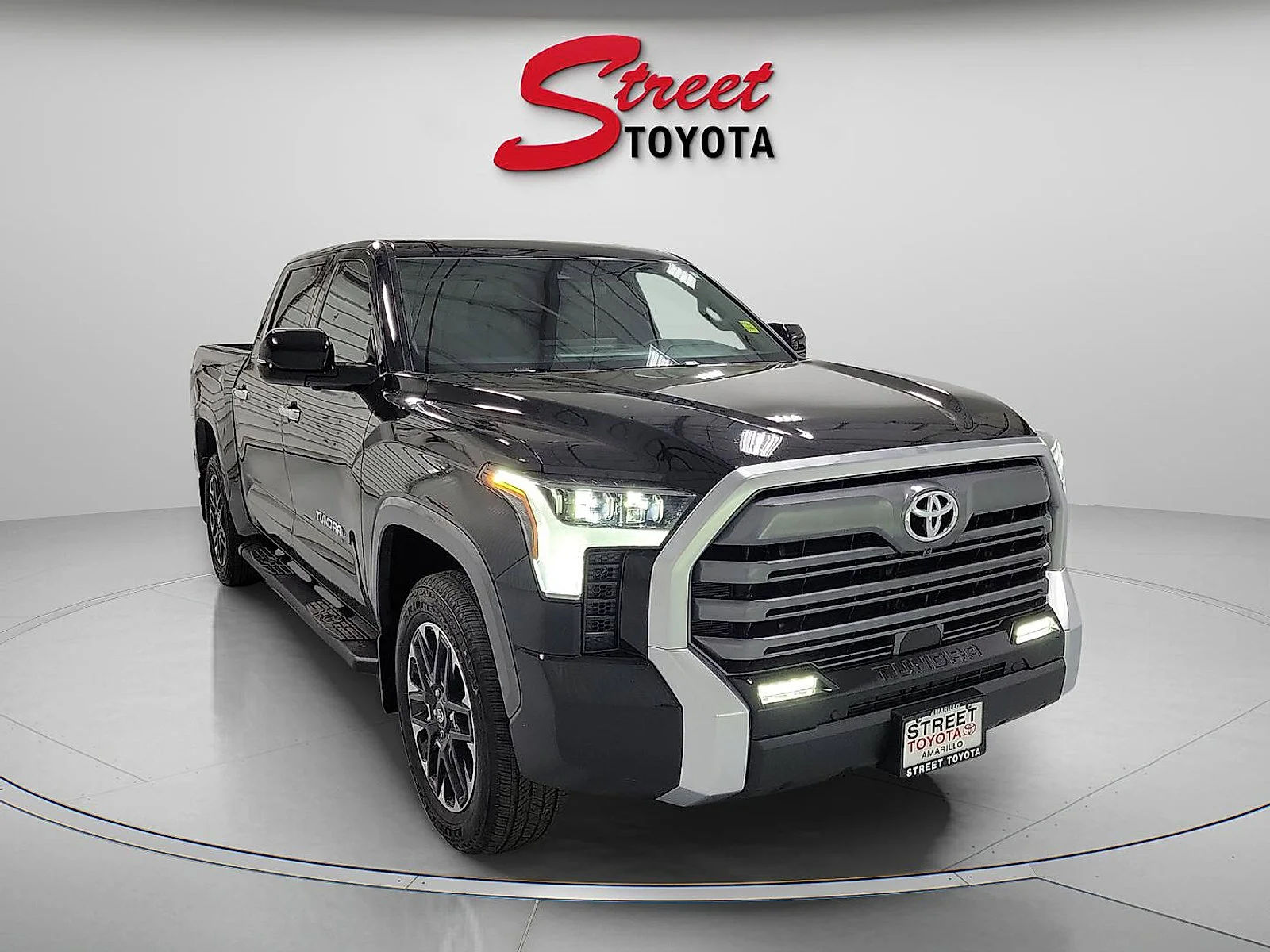 Used 2025 Black Toyota Limited image 5