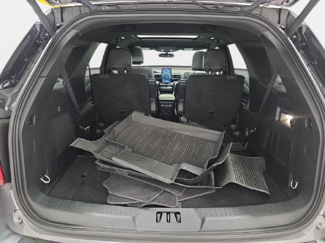 Used 2023 Gray Ford ST image 33