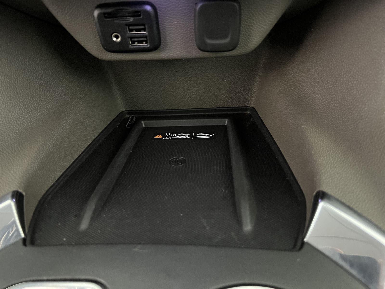 Used 2020 Mosaic Black Metallic Chevrolet Premier image 49