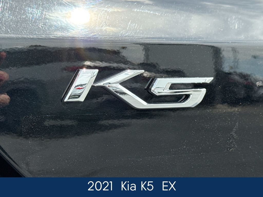 Used 2021 Black Kia EX image 10