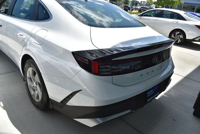2025 Hyundai Sonata SE - Photo 6