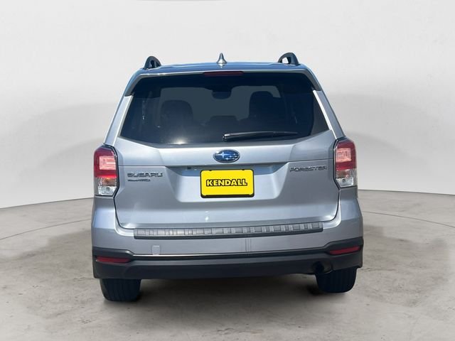 Used 2018 Ice Silver Metallic Subaru 2.5i Premium image 4