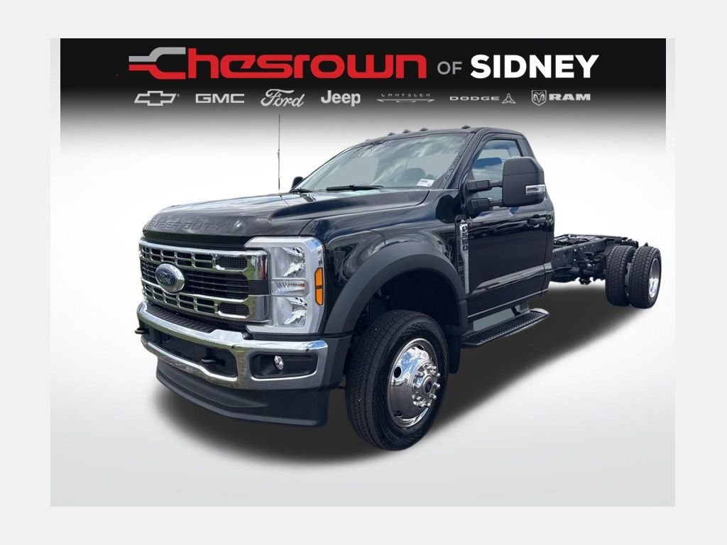 2025 Ford F-550 XL 4x4 Regular Cab 193-In DRW's photo