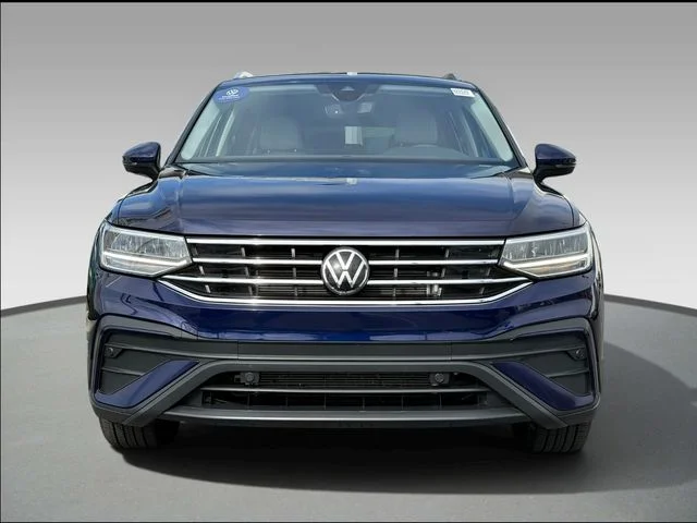 Certified Used 2023 Atlantic Blue Metallic Volkswagen 2.0T SE image 2