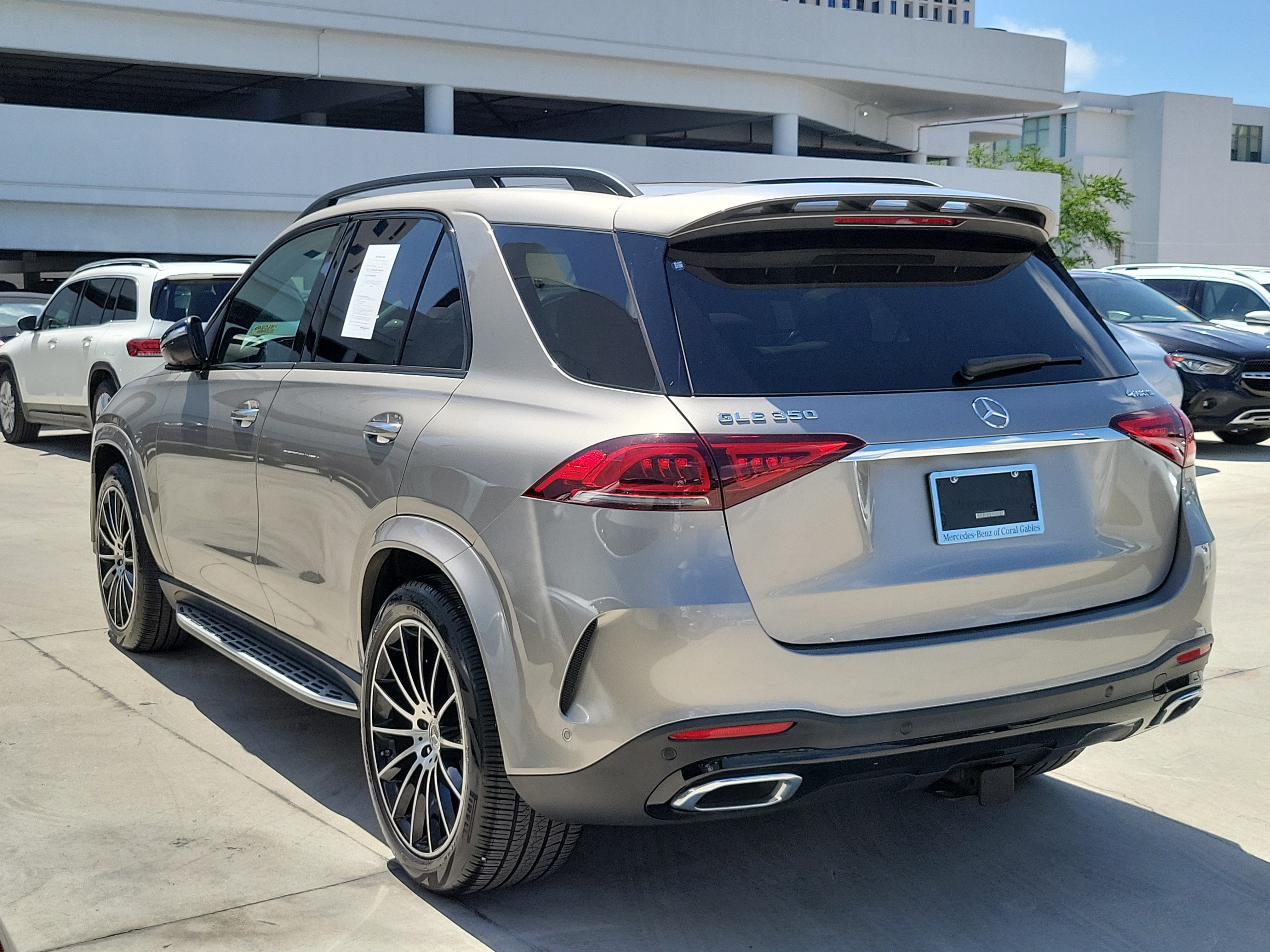 Used 2022 Mojave Silver Metallic Mercedes-Benz GLE 350 image 4
