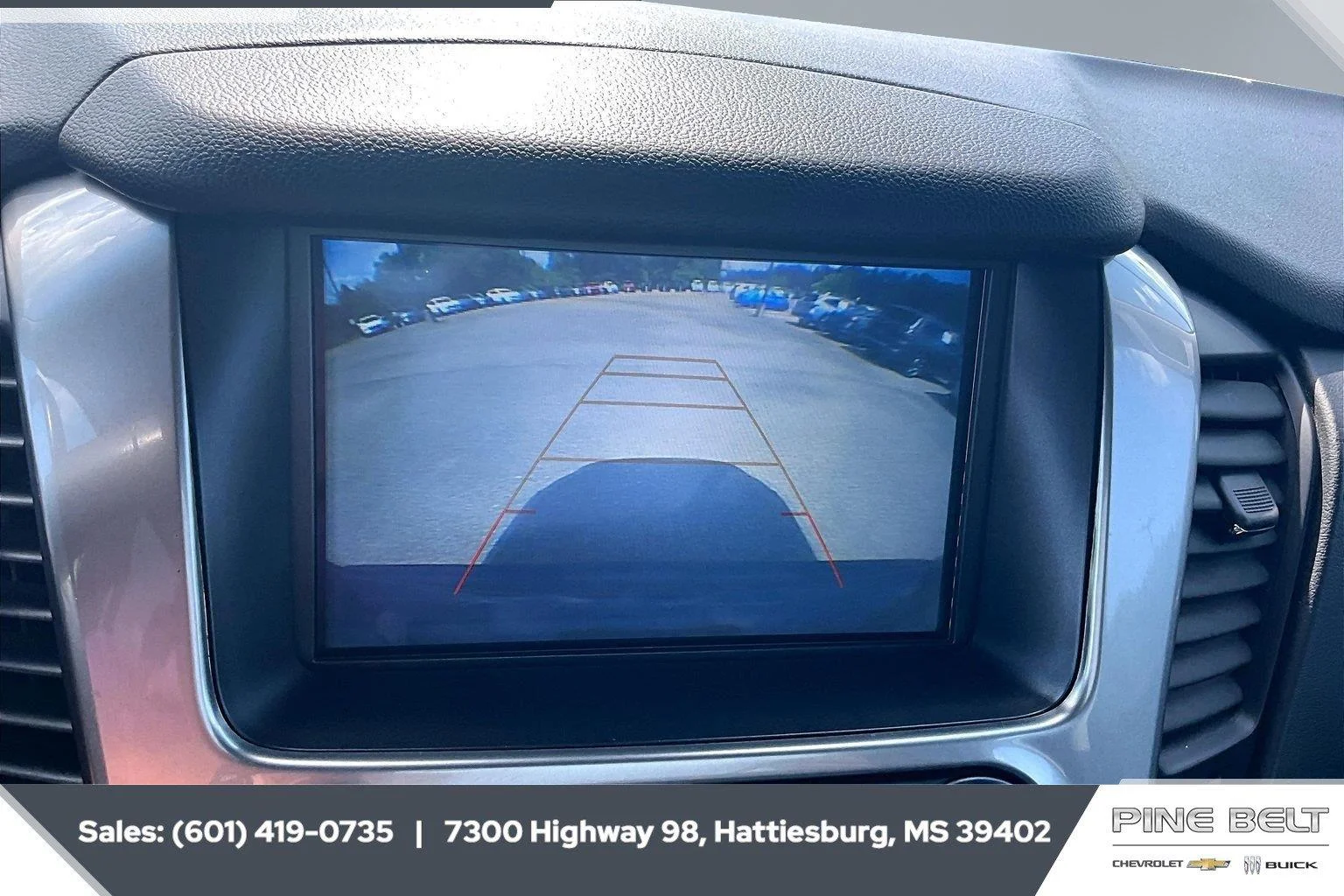 Used 2019 SHADOW GRAY METALLIC Chevrolet LT image 15