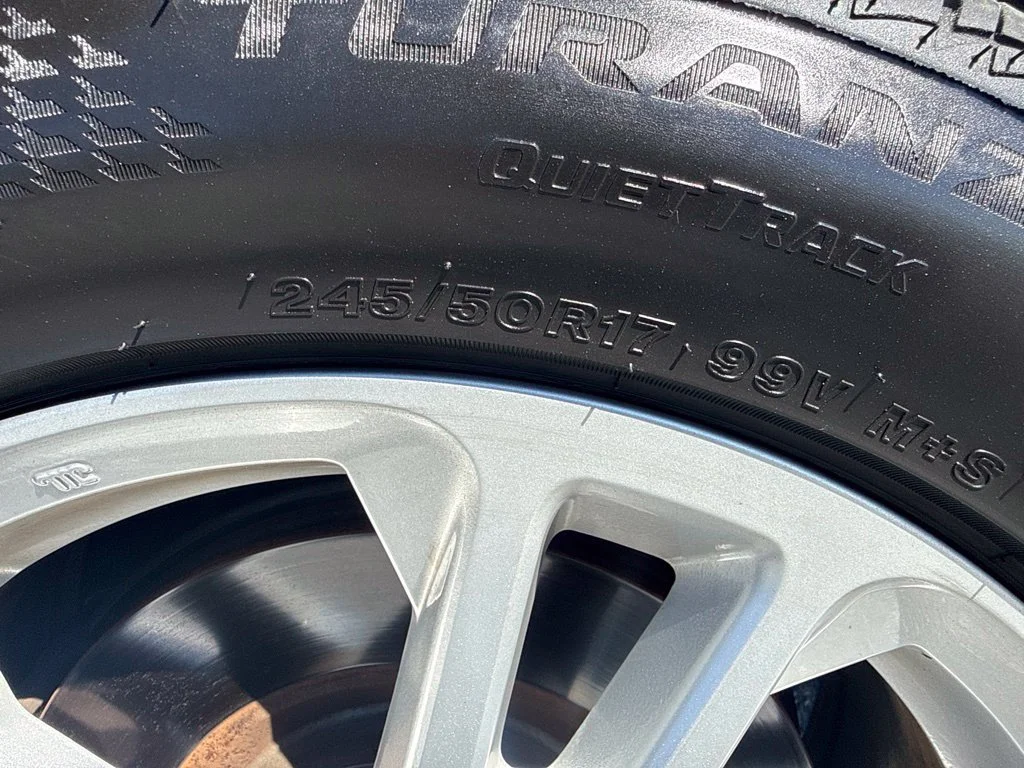 Used 2011  Acura 3.5 image 27